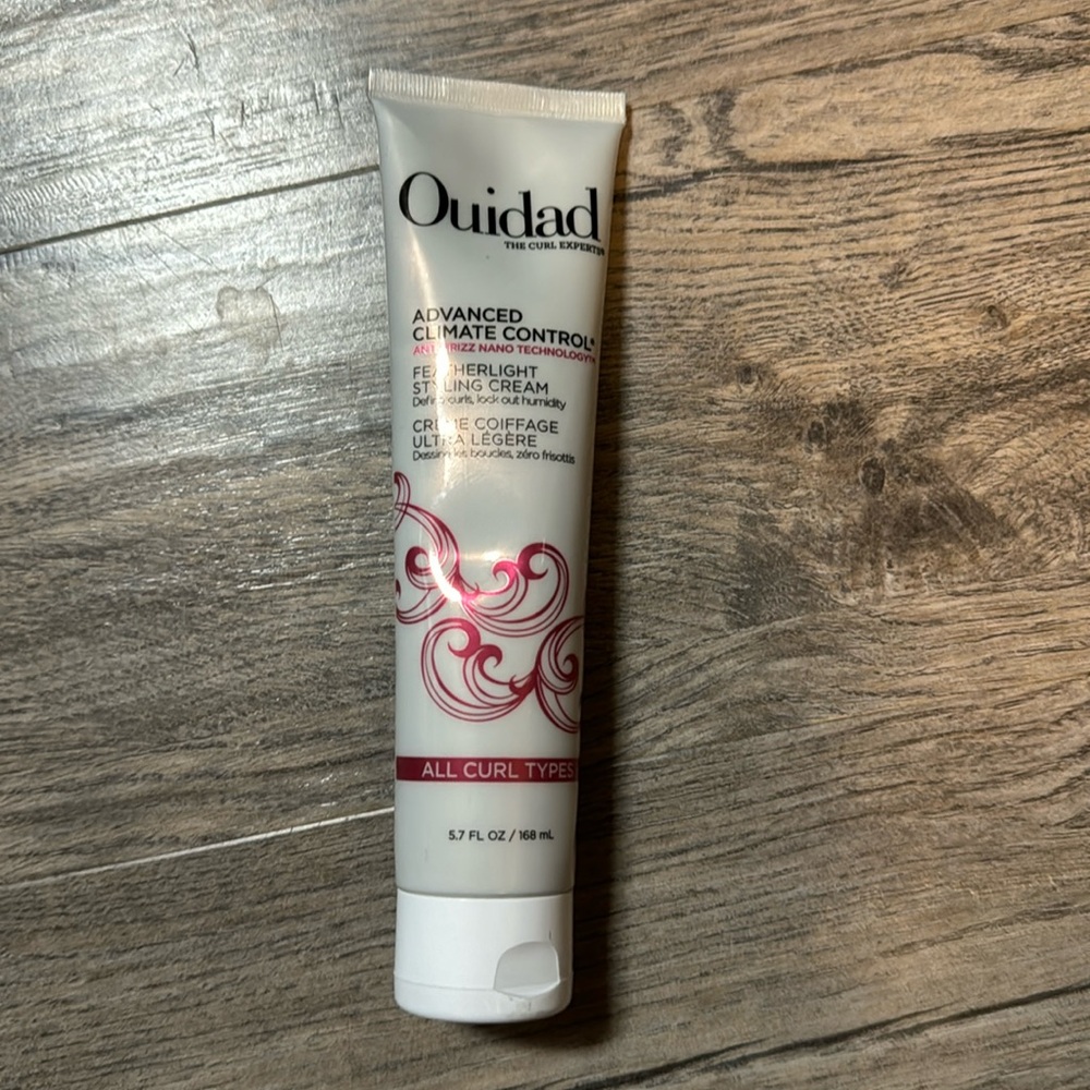 NEW Ouidad Advanced Climate Control Featherlight Styling Cream